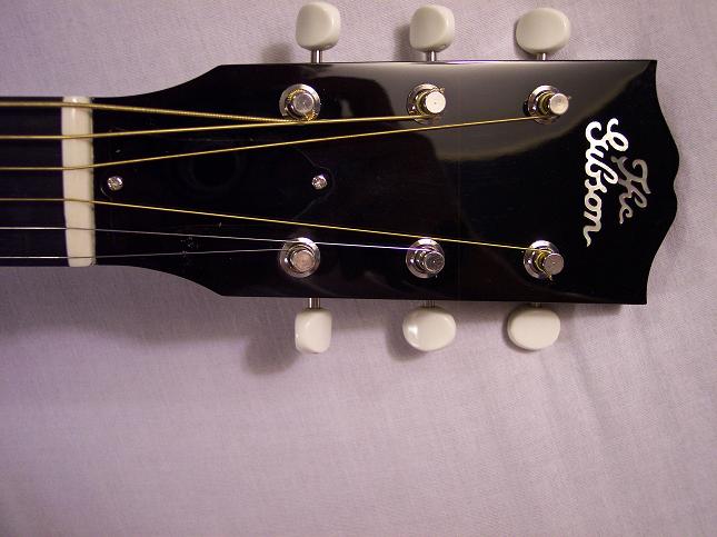Robert Johnson L-1 Picture 3